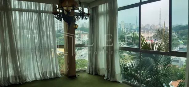 Casa com 4 Quartos à venda, 482m² no Pacaembu, São Paulo