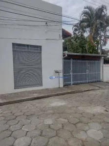 Casa com 3 Quartos à venda, 190m² no Vila Martinez, Jacareí