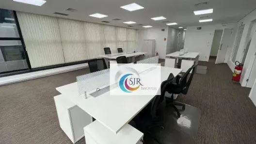 Sala Comercial para alugar, 162m² no Vila Olímpia, São Paulo