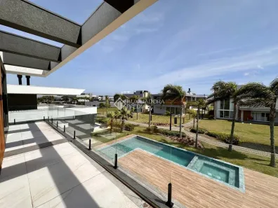 Casa de Condomínio com 5 Quartos à venda, 200m² no , Capão da Canoa