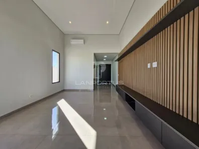 Casa com 3 Quartos para alugar, 196m² no Loteamento Terras de Florença, Ribeirão Preto