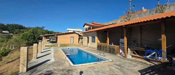 Fazenda/Sítio com 3 Quartos à venda, 1000m² no , Mairinque