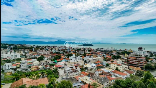 Apartamento com 3 Quartos à venda, 79m² no Canasvieiras, Florianópolis