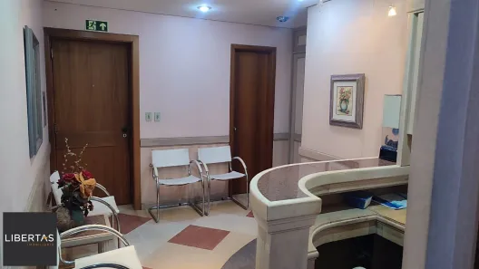 Sala Comercial com 2 Quartos à venda, 67m² no Moinhos de Vento, Porto Alegre