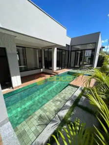 Casa de Condomínio com 3 Quartos à venda, 214m² no Granja Marileusa, Uberlândia