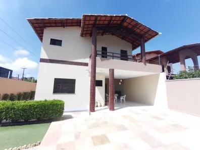 Casa com 4 Quartos à venda, 245m² no Edson Queiroz, Fortaleza