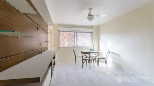 Apartamento com 1 Quarto à venda, 38m² no Jardim Itu, Porto Alegre