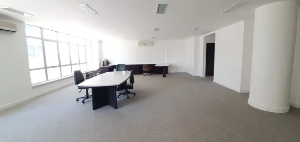 Sala Comercial para alugar, 124m² no Centro, Rio de Janeiro