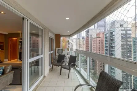 Apartamento com 3 Quartos para venda ou aluguel, 127m² no Vila Olímpia, São Paulo