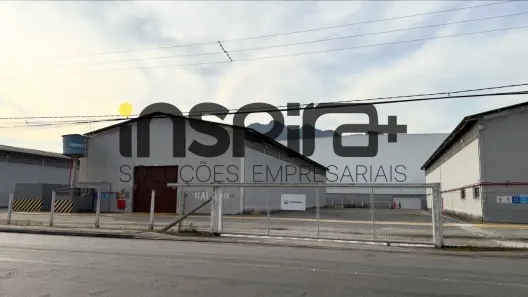 Galpão/Depósito/Armazém para alugar, 2000m² no Terminal Intermodal da Serra, Serra