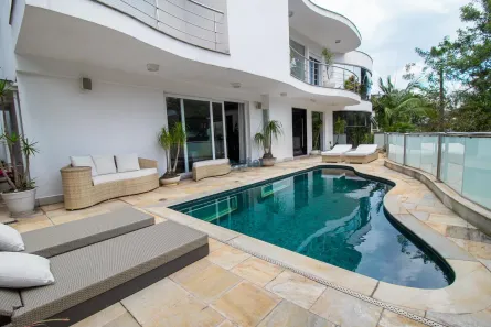 Sobrado com 5 Quartos à venda, 780m² no Parque Terra Nova II, São Bernardo do Campo