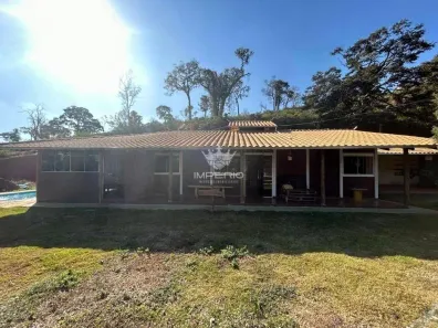 Fazenda/Sítio com 3 Quartos à venda, 5m² no , Itatiaiuçu