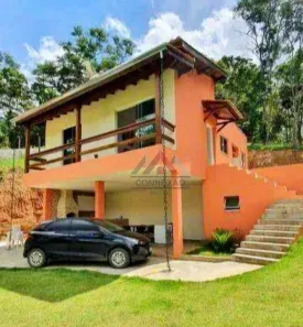 Fazenda/Sítio com 3 Quartos à venda, 1650m² no Centro, Mogi das Cruzes