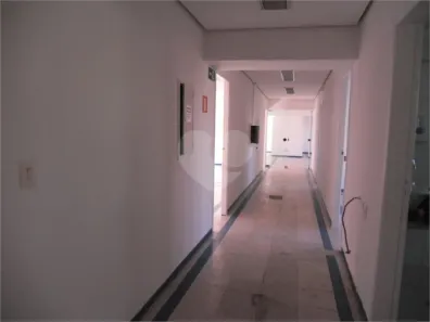 Sala Comercial para alugar, 143m² no Liberdade, São Paulo