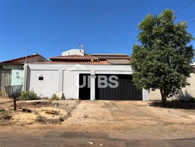 Casa com 3 Quartos à venda, 154m² no Plano Diretor Sul, Palmas