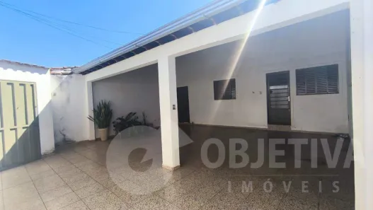 Casa com 5 Quartos à venda, 170m² no Presidente Roosevelt, Uberlândia