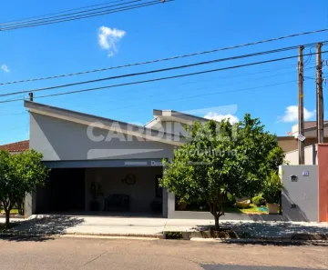 Casa de Condomínio com 3 Quartos à venda, 208m² no Loteamento Habitacional São Carlos 1, São Carlos