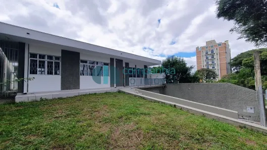 Casa com 3 Quartos à venda, 202m² no Guabirotuba, Curitiba