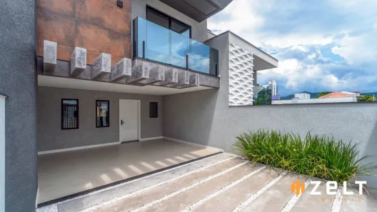 Casa com 3 Quartos à venda, 162m² no Velha Central, Blumenau