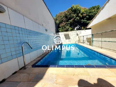 Casa com 4 Quartos para alugar, 240m² no Santa Mônica, Uberlândia