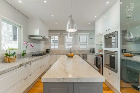 Casa de Condomínio com 4 Quartos à venda, 277m² no Santa Felicidade, Curitiba