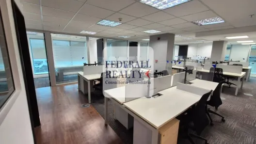 Sala Comercial para alugar, 539m² no Humaitá, Rio de Janeiro