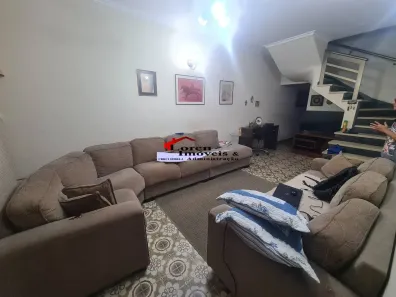 Sobrado com 3 Quartos à venda, 100m² no Vila Cascatinha, São Vicente