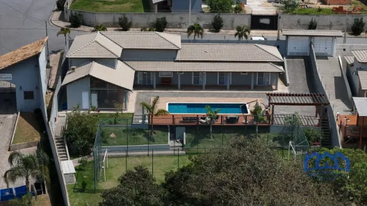 Fazenda/Sítio com 4 Quartos à venda, 1000m² no , Mairinque
