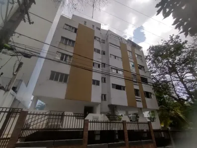 Apartamento com 2 Quartos para alugar, 70m² no Ondina, Salvador