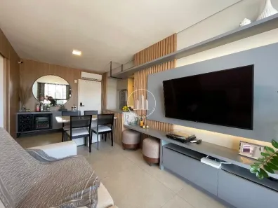 Apartamento com 2 Quartos à venda, 65m² no Balneário, Florianópolis