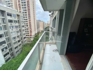 Apartamento com 3 Quartos à venda, 130m² no Leme, Rio de Janeiro