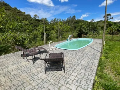 Fazenda/Sítio com 4 Quartos à venda, 168m² no Torreões, Juiz de Fora