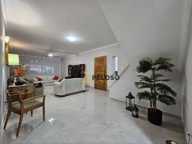 Sobrado com 3 Quartos à venda, 180m² no Vila Romero, São Paulo
