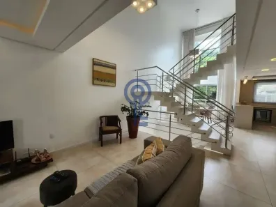Casa com 3 Quartos à venda, 251m² no Coqueiros, Florianópolis