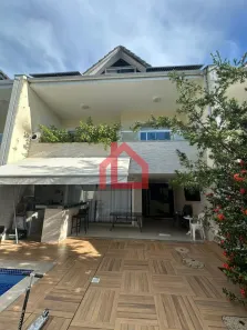 Casa de Condomínio com 4 Quartos à venda, 250m² no Recreio dos Bandeirantes, Rio de Janeiro