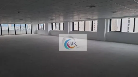 Sala Comercial para alugar, 211m² no Várzea da Barra Funda, São Paulo
