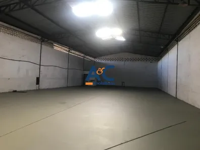 Galpão/Depósito/Armazém para alugar, 550m² no Santa Terezinha, Belo Horizonte