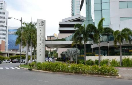 Sala Comercial à venda, 43m² no Caminho das Árvores, Salvador