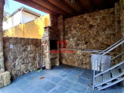Casa com 2 Quartos para alugar, 300m² no Quintino Bocaiúva, Rio de Janeiro