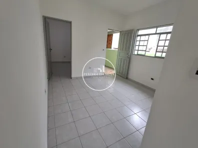 Casa com 1 Quarto para alugar, 60m² no Jardim Lídia, São Paulo