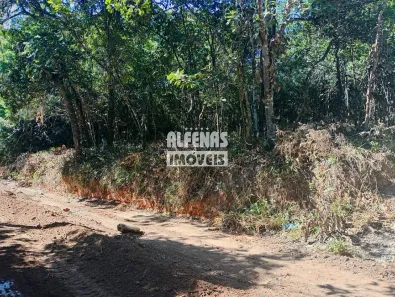 Fazenda/Sítio à venda, 1500m² no Retiro, Contagem