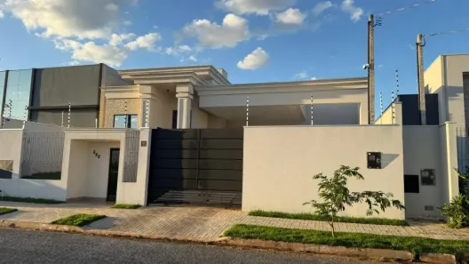 Casa com 3 Quartos à venda, 173m² no Jardim Botânico, Sorriso