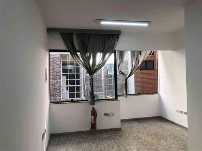 Ponto Comercial para alugar, 32m² no Condomínio Centro Comercial Alphaville, Barueri