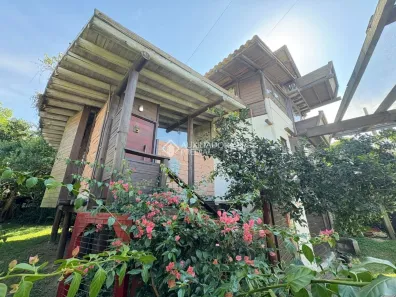Casa com 3 Quartos à venda, 190m² no Alto Arroio, Imbituba