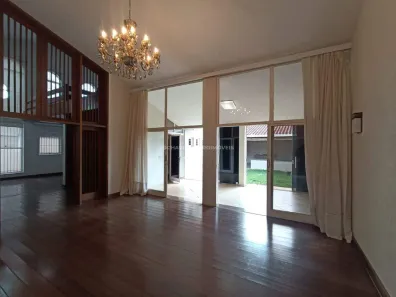 Casa com 2 Quartos à venda, 425m² no Jardim Alexandre Campos, Uberaba