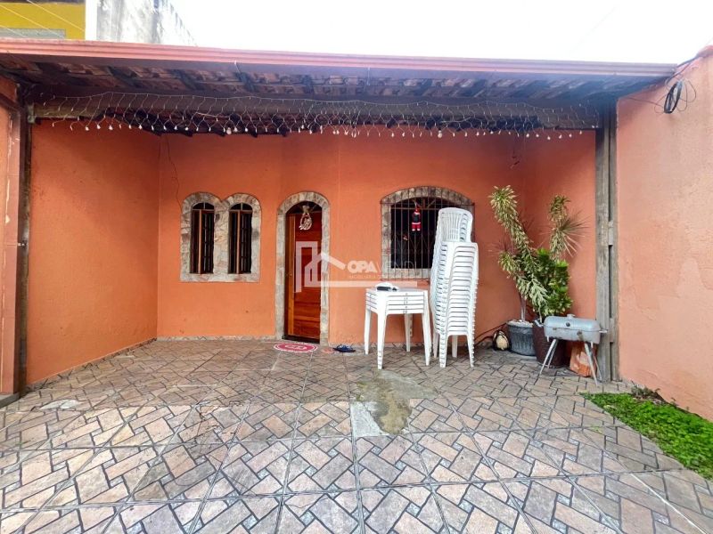Casa com 3 quartos — Santa Mônica, Belo Horizonte