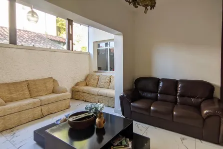 Casa com 7 Quartos à venda, 500m² no São Lucas, Belo Horizonte