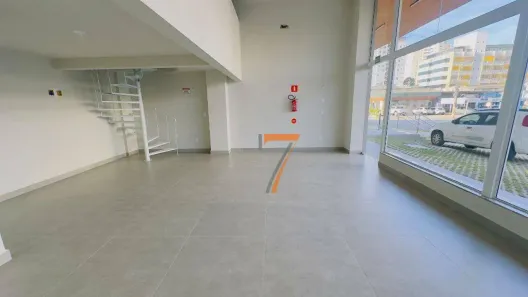 Ponto Comercial para alugar, 79m² no Estreito, Florianópolis
