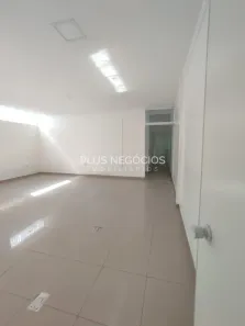 Imóvel Comercial com 1 Quarto para alugar, 340m² no Wanel Ville, Sorocaba