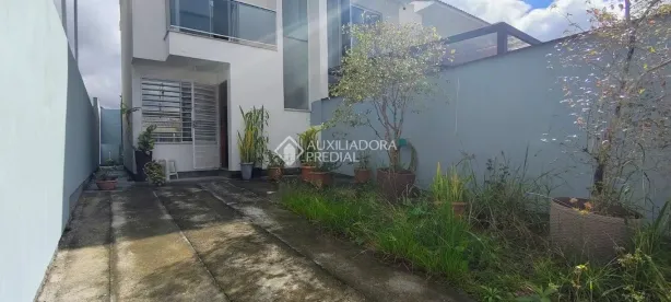 Sobrado com 2 Quartos à venda, 70m² no Bela Vista, Palhoça
